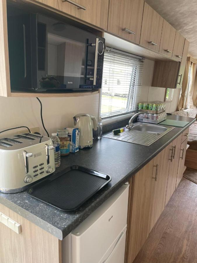 Parkdean Static Caravan On Cherry Tree Holiday Park Great Yarmouth Buitenkant foto